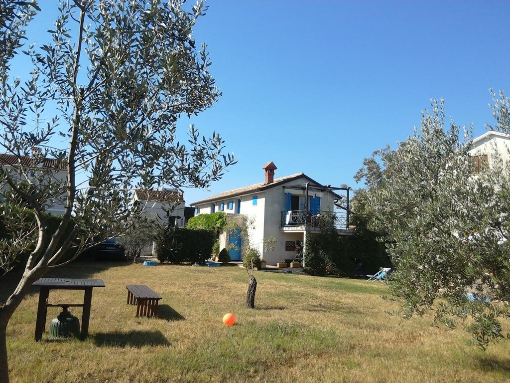 Apartments Ivas Zambratija  Dış mekan fotoğraf